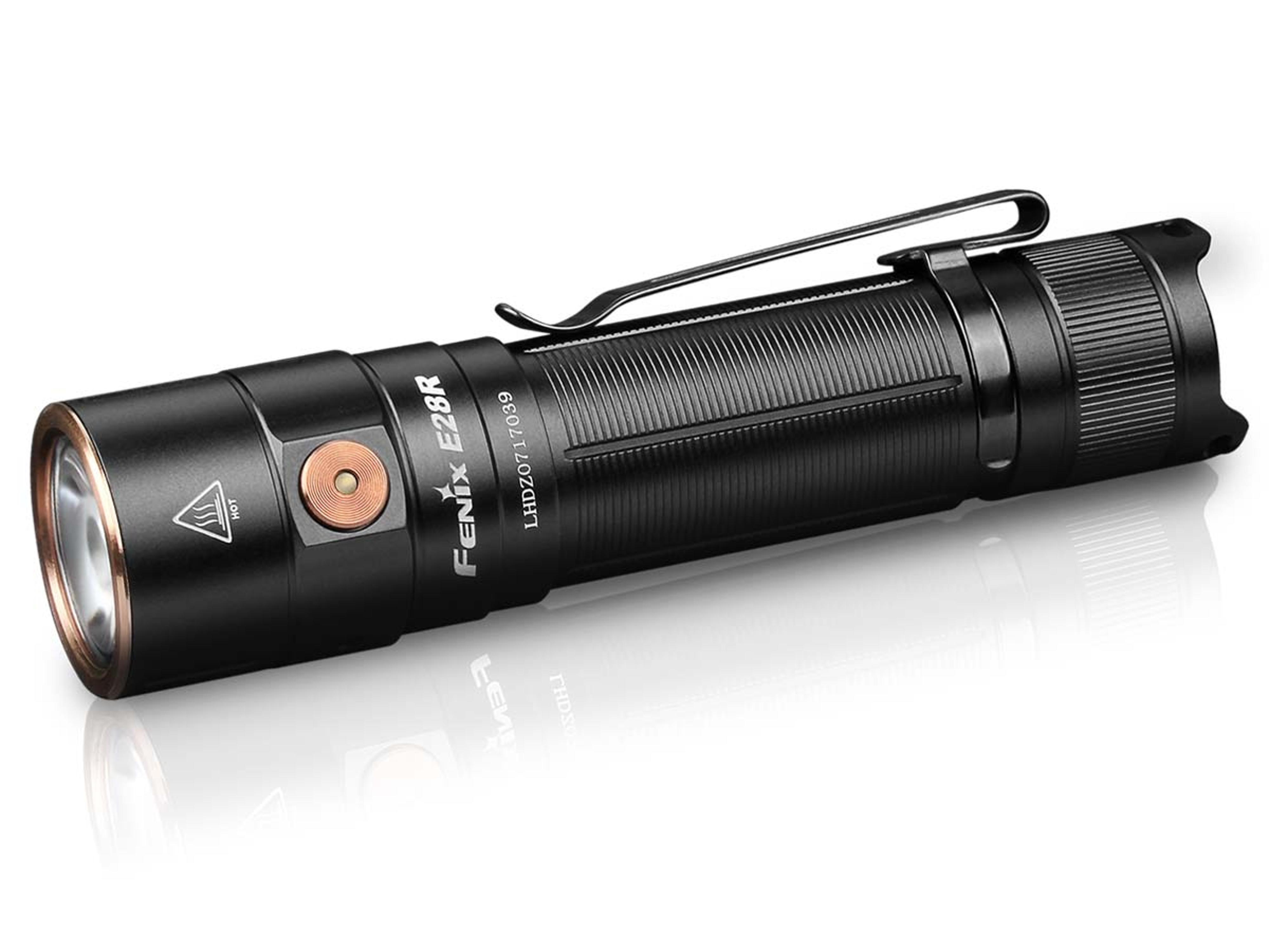 E28R Rechargeable Flashlight : The Shooting Edge